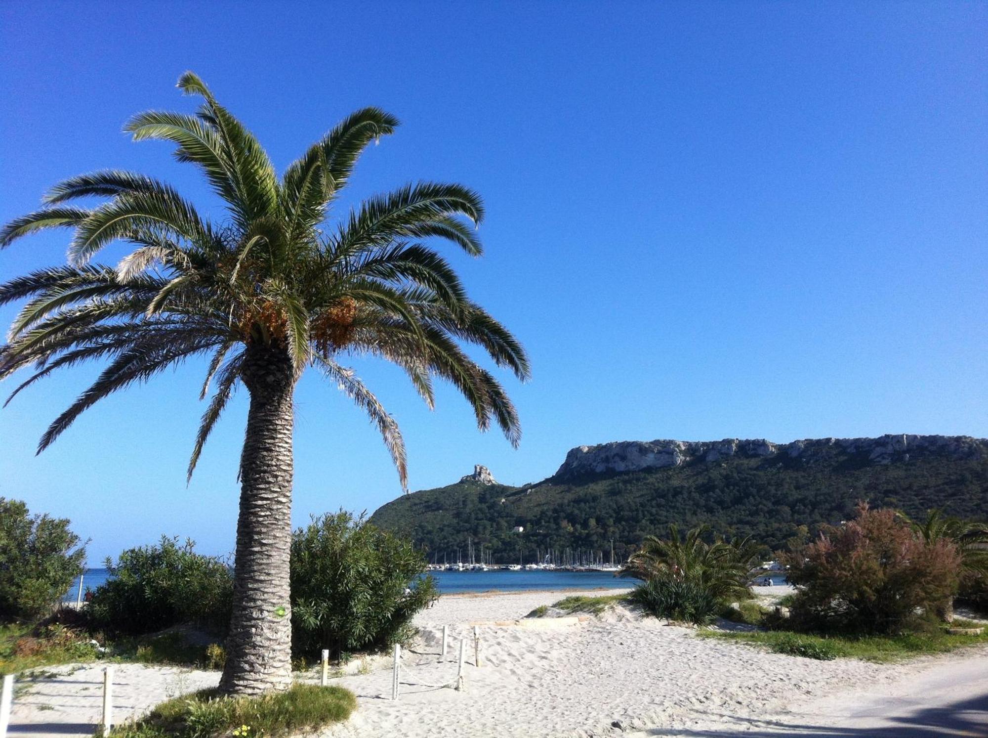 Bed and Breakfast Marina Poetto Cagliari Esterno foto