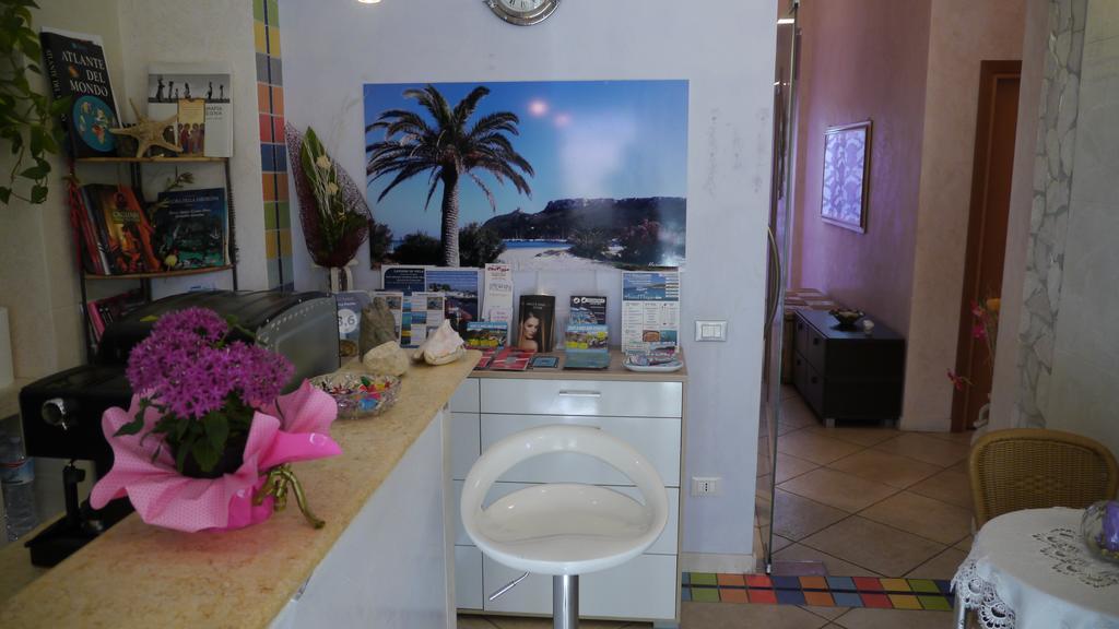 Bed and Breakfast Marina Poetto Cagliari Esterno foto