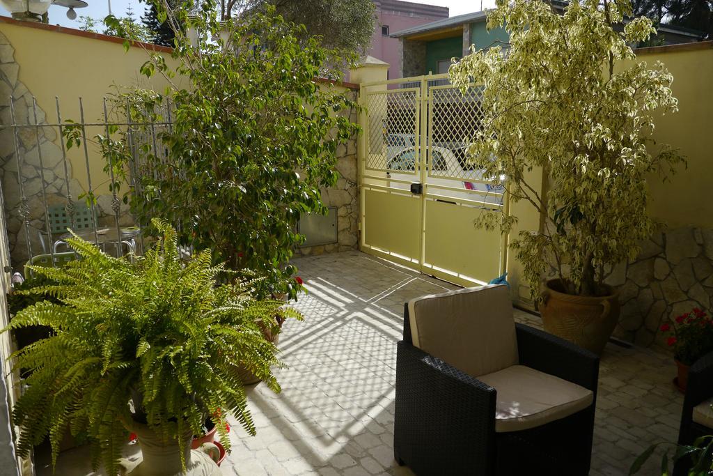 Bed and Breakfast Marina Poetto Cagliari Esterno foto