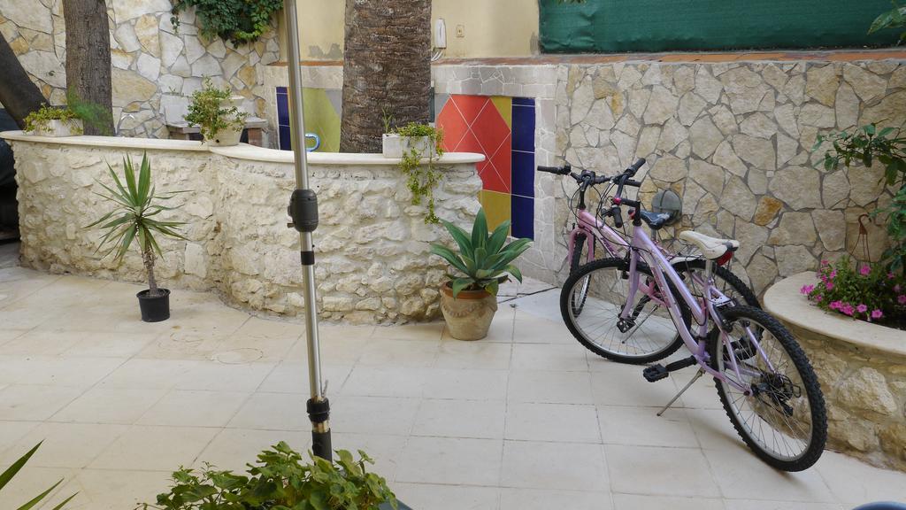 Bed and Breakfast Marina Poetto Cagliari Esterno foto